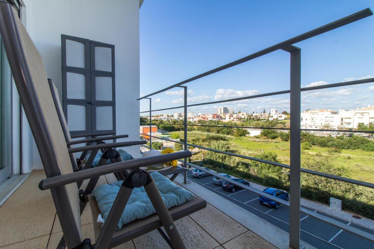 Terrace Apartment By Stay-Ici, Algarve Holiday Rental Albufeira Exterior photo